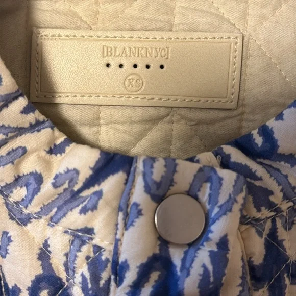 Blue and Cream Patterned Jacket - Picture 4 of 6